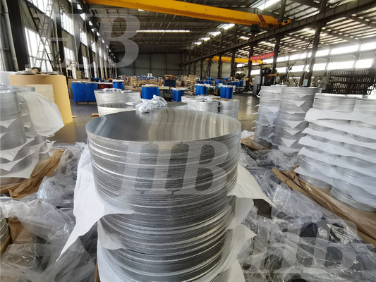 ताप H14 / H24 1000 श्रृंखला एल्यूमीनियम गोल प्लेट 2.6 मिमी मोटी यातायात चेतावनी संकेतों के लिए