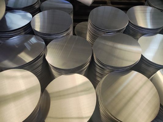 सजावट फिक्स्चर के लिए जंग-प्रतिरोधी सिल्वर एल्युमीनियम सर्कल 1080/1100 0.3-6.0MM