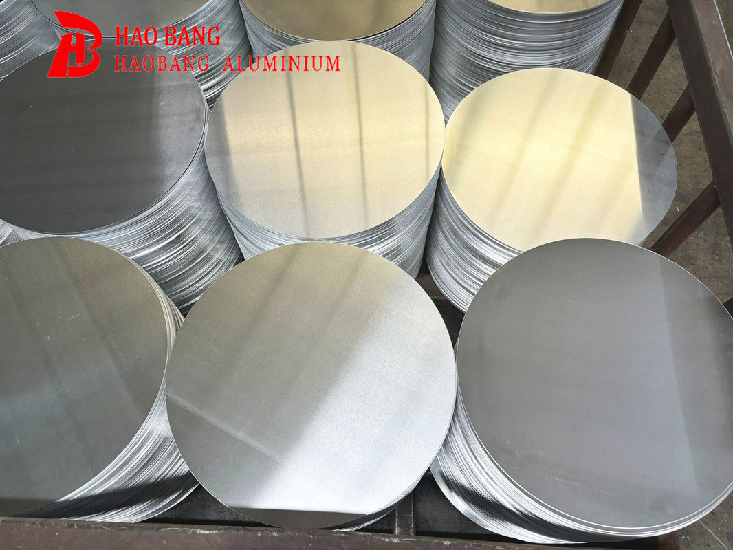 Customized Aluminium Discs and Circles with Diameters 80-1600mm and Thickness 0.3-6mm for High-End Kitchenware