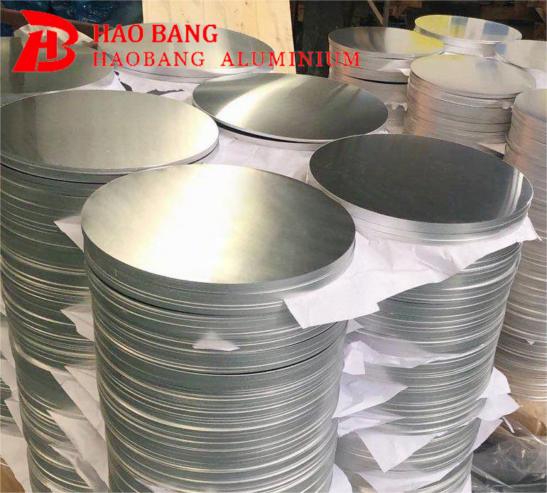 1050/1060/1070/1100/3003 मिल फिनिश एल्यूमीनियम सर्कल मोटाई 0.3MM-6.0MM के साथ